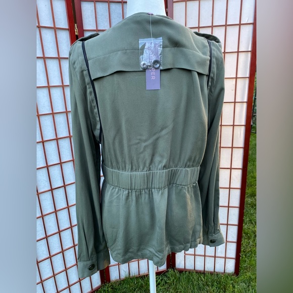 SOLD!! NWT Harper Blazer - Picture 2 of 4